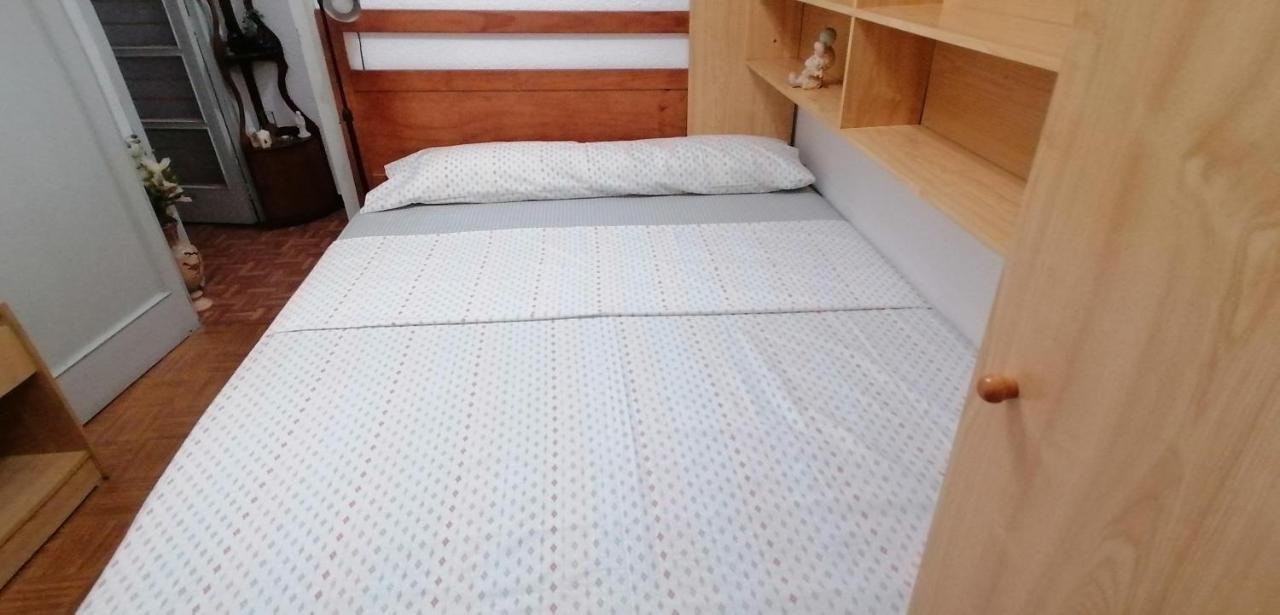 Mary'S Rooms Low Cost Valencia Buitenkant foto