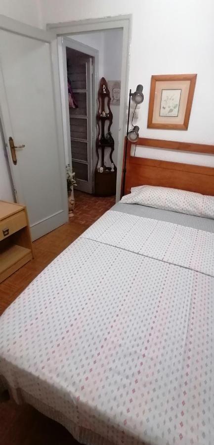 Mary'S Rooms Low Cost Valencia Buitenkant foto